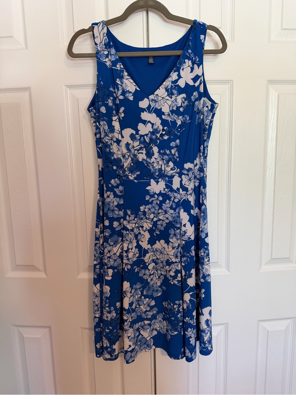 Chaps Royal Blue and White Floral Sleeveless Midi Dress
